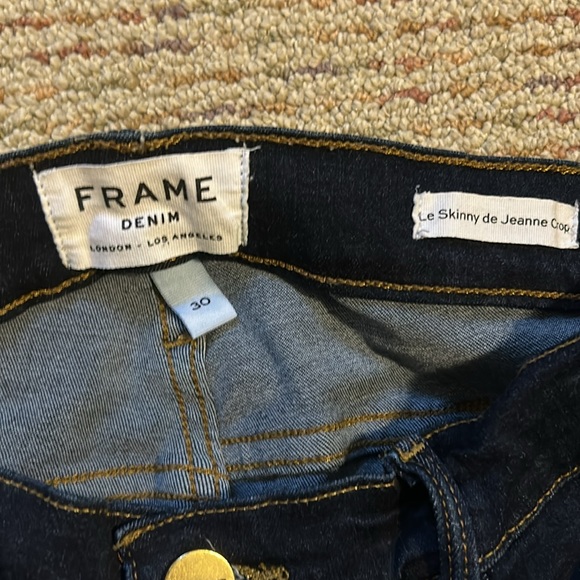 Frame Le Skinny de Jeanne crop size 30 - Picture 7 of 8